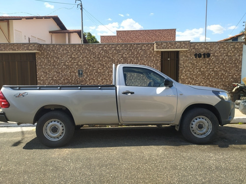 Imagem 3 de 11 de Toyota Hilux 2017 2.8 Tdi Std Cab. Simples 4x4 2p