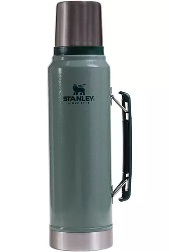 Botella legendaria clásica Stanley 0,7 litros.