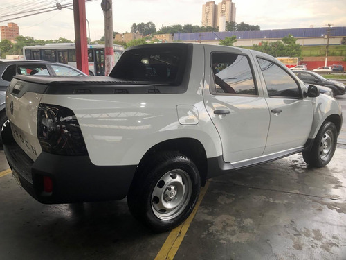 Renault Oroch 1.6 16V SCE FLEX PRO MANUAL