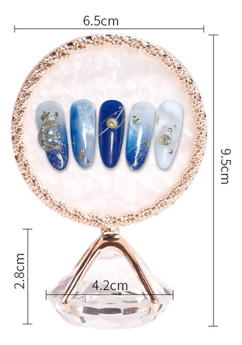 Z Paleta De Nail Art Com Prato De Mistura De Cores