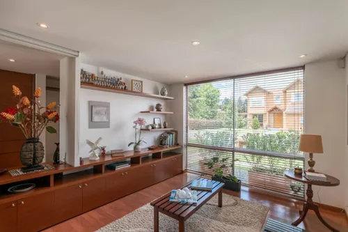 Casa En Venta En Hacienda Fontanar. Cod V14595