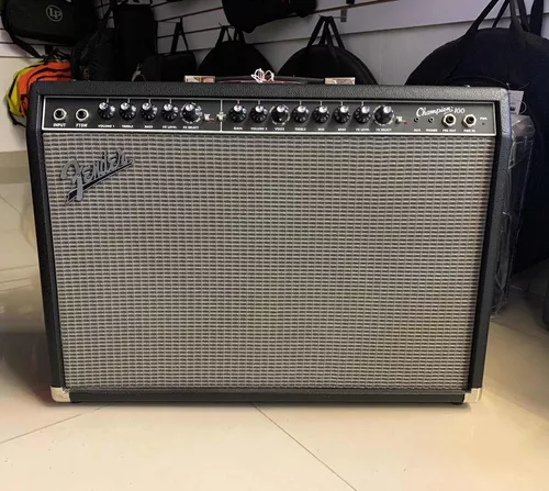 Amplificador para Guitarra Eléctrica - Fender Champion 100