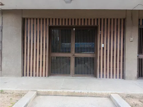 Alquiler Local 280m2 La Urbina 6618