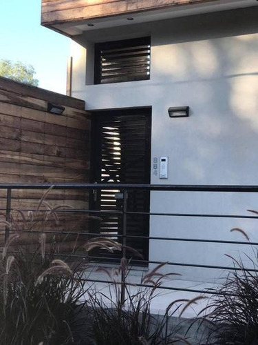 Imagen 7 de 18 de Oficina En Venta En Villa Elisa | 419 (arana) Esq. 21d | Oficina 4