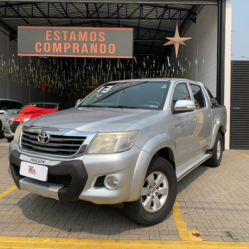 Toyota Picape Cabine Dupla Toyota Hilux Cabine Dupla 2.7 SRV CD 4x4 (Flex) (Aut)
