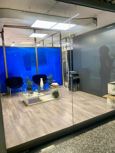 Oficina Av. Valle Norte 961, Ciudad Empresarial, Huechuraba