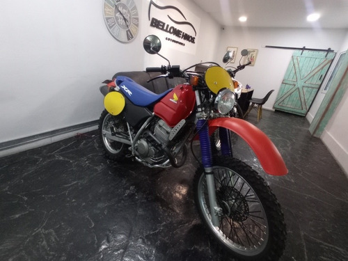 Imagen 1 de 15 de Honda Tornado Xr 250 Retro 2008