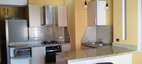 Vendo Apartamento En Mañongo Res. Doral Country Valencia Br 196408