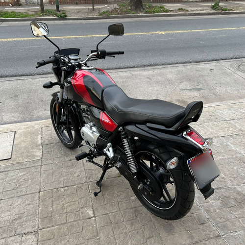 Bajaj V15