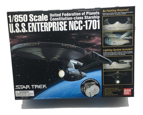 Star Trek U.s.s. Enterprise Ncc-1701 Bandai - Com Iluminação