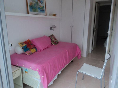 Venta De Apartamento 3 Dormitorios En Aidy Grill