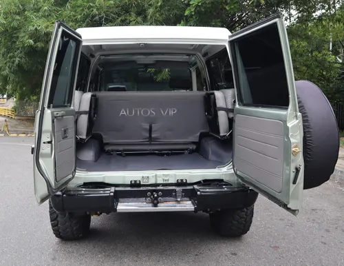 Toyota Land Cruiser 4.5 Fzj75 Macho