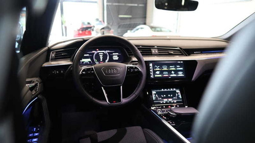 Imagem 8 de 15 de Audi E-tron Sportback 2022