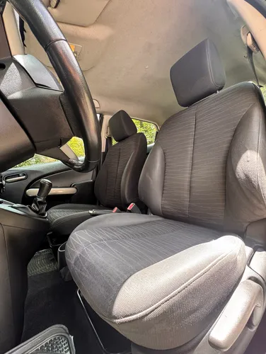 Mazda 2 1.5 15hm1c