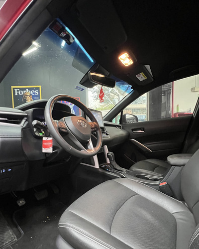 Toyota Corolla Cross Hybrid
