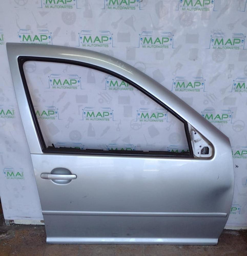 Puerta Delantera Derecha Volkswagen Bora  2.0 3676571