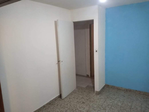 Imagen 6 de 13 de Departamento En Venta En Villa Dominico