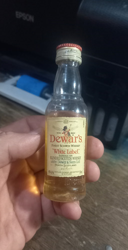 Botellita Miniatura Whisky Dewar S 50ml 