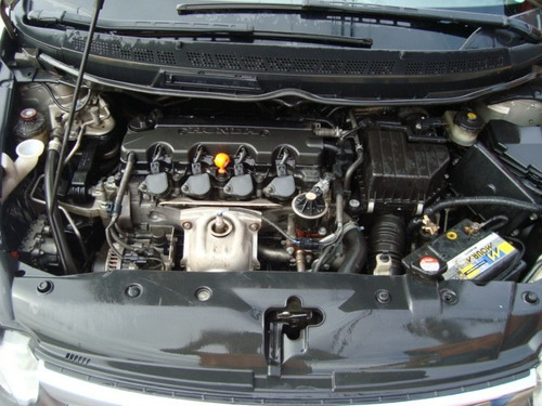 Imagem 3 de 14 de Peças Para Honda Civic Motor 1.8 Gasolina Sucata New Civic