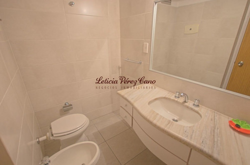 Imagen 16 de 30 de Alquiler Apartamento 3 Dormitorios En Playa Mansa, Punta Del Este