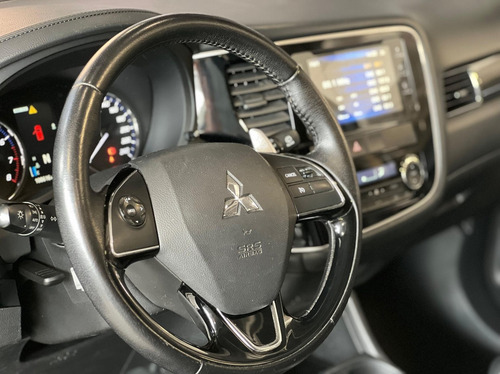 Mitsubishi Outlander 3.0 GT 4X4 V6 24V