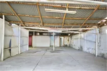 Comprar Casa Uso Comercial Con Galpón-excelente Ubicación!