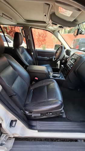 Ford Explorer Limited V8 Sync 4x2 Mt