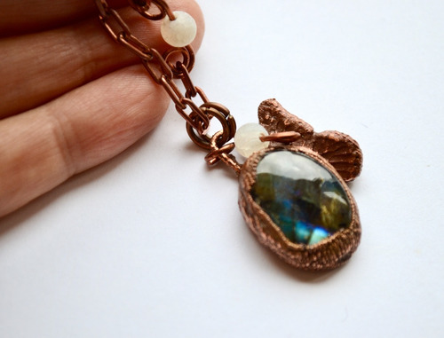 Imagen 5 de 8 de Collar Mariposa De Labradorita, Piedras Agatas Y Cobre, Cod1