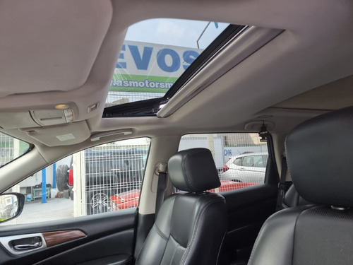 Imagen 13 de 15 de Nissan Pathfinder 2017 Exclusive Awd