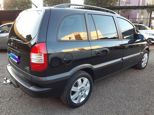 Imagem 6 de 7 de Chevrolet Zafira Elite 2.0 2006