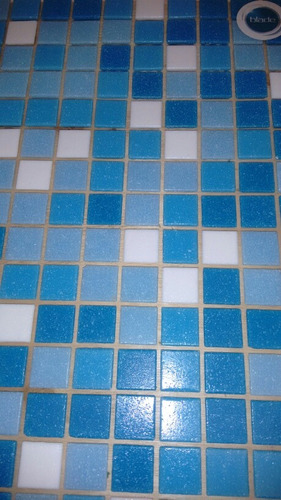 Imagen 4 de 6 de Venecitas Biseladas Mix Dos Celestes Y Blanco 2x2