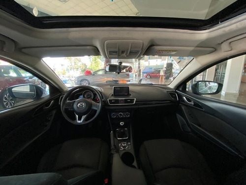 Imagen 11 de 15 de Mazda Mazda 3 2016 2.0 I Sedan Touring Mt