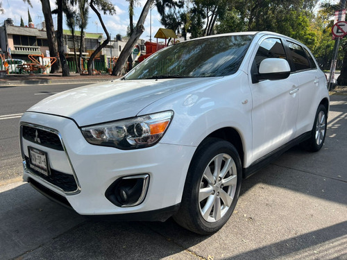 Mitsubishi Asx Se 2014