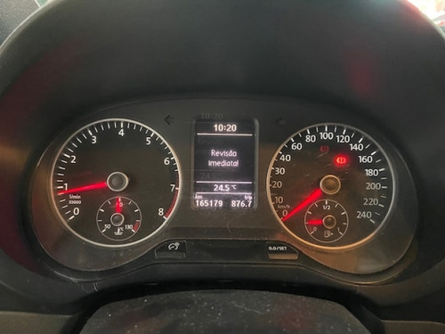 Volkswagen Fox 1.6 MI SELEÇÃO 8V FLEX 4P MANUAL