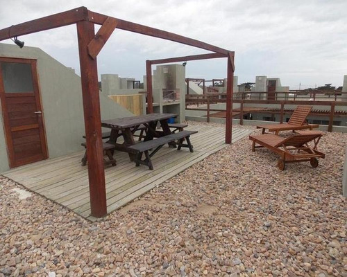Apartamento En Venta De 2 Dormitorios En Manantiales