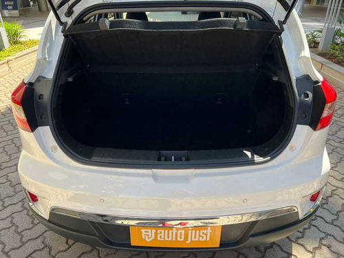 Imagem 10 de 15 de Jac T40 1.6 16v 5p Aut. 2019