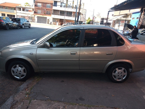 Chevrolet Classic 1.4 Ls Aa+da 2010