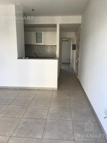 Departamento Dos Ambientes - Escobar, Bernardo De Irigoyen 244