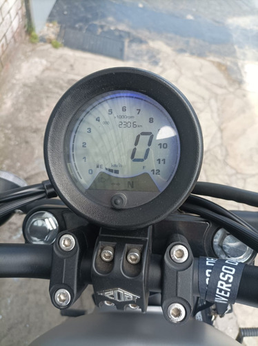Imagen 10 de 15 de Keeway K-light 202 Modelo 2021