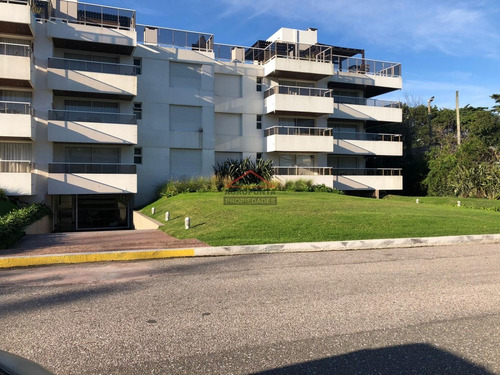 Hermoso Apartamento!- Ref: 5012