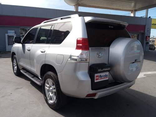 Imagen 7 de 10 de Toyota Land Cruiser Prado