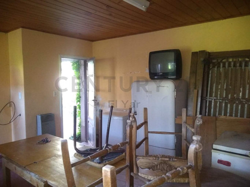 Venta Casa En San Antonio De Areco Con Amplio Terreno - Excelente Ubicacion