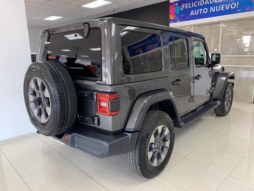 Imagen 2 de 13 de Jeep Wrangler 2021 3.7 Unlimited Sahara 3.6 4x4 At