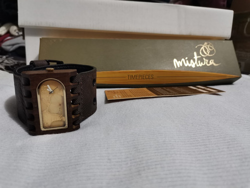 Reloj De Madera Marca Mistura (sólo Guardado Sin Pila).