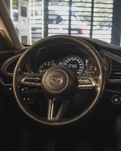 Mazda 3 TOURING LX