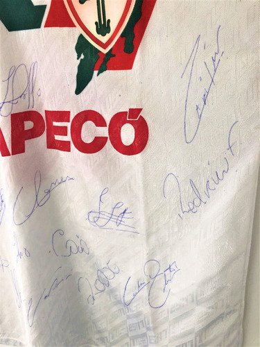 Camisa Portuguesa Autografada Elenco Brasileirão 1996