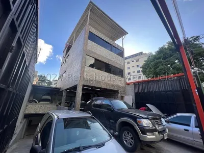 Edificio en alquiler