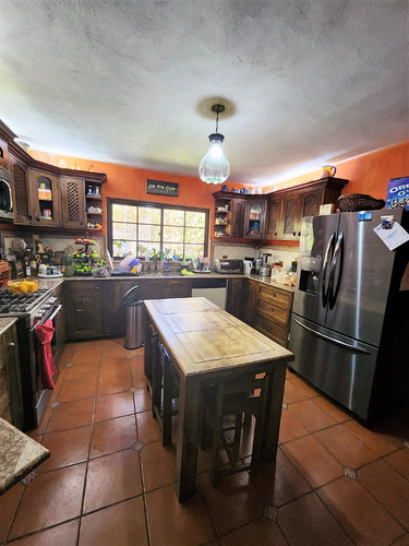 Imagen 6 de 27 de Vendo Hermosa Casa Ubicada En Sector Exclusivo De Alta Plusvalía, Excelente Estado