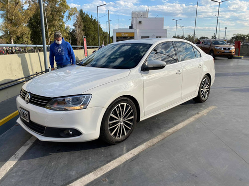 Volkswagen Vento 2.0 Sportline Tsi 200cv Bi-xenon Dsg 2013