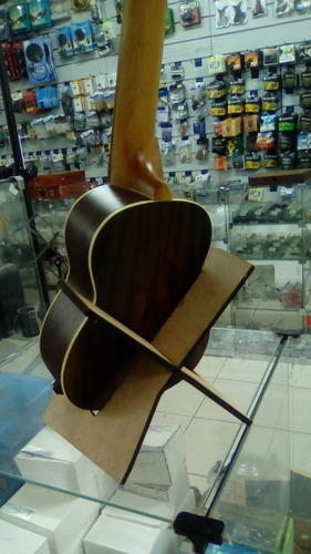 Suporte Em Mdf Sônica Para Ukulele